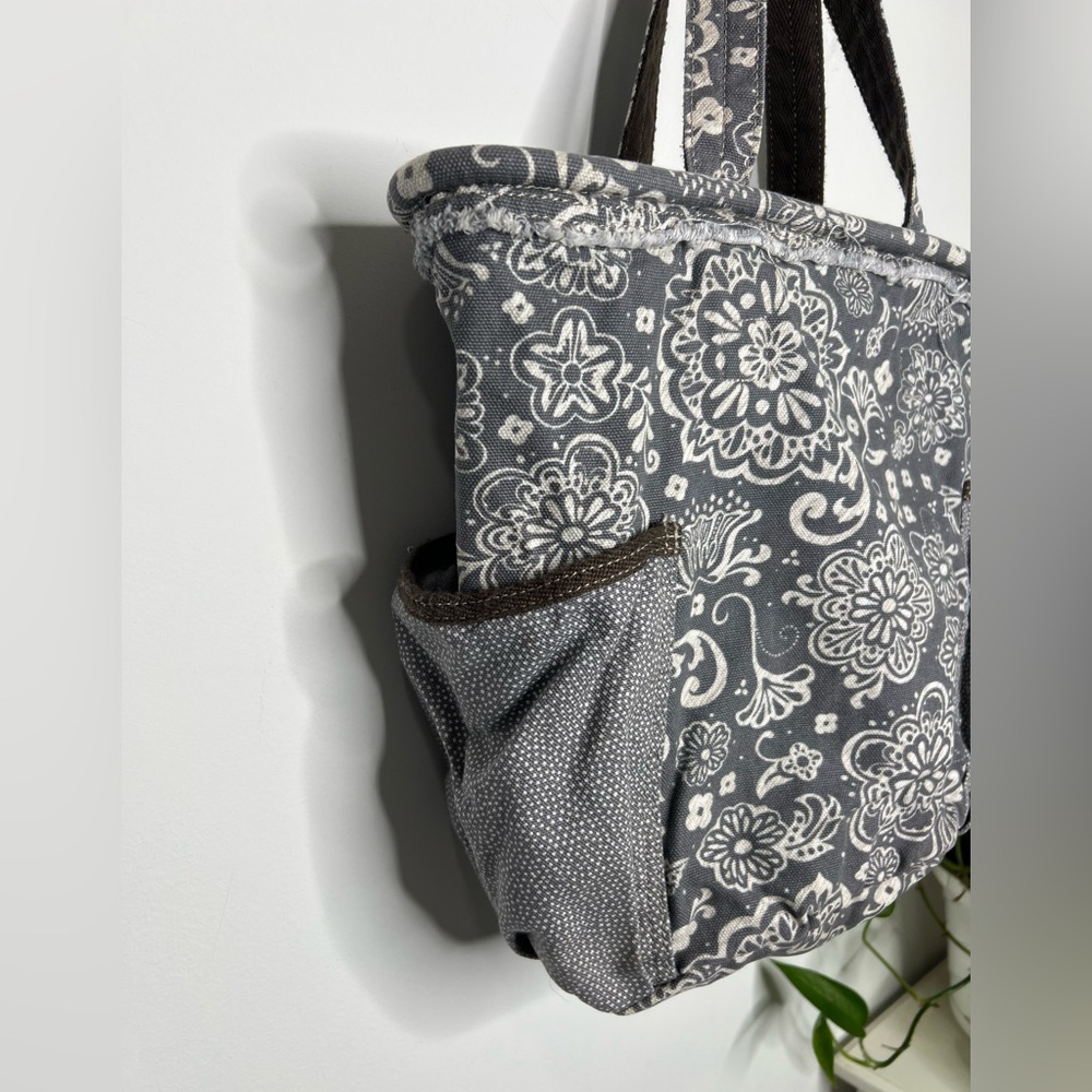 Thirty-One Retro Metro Tote - Picture 3 of 9